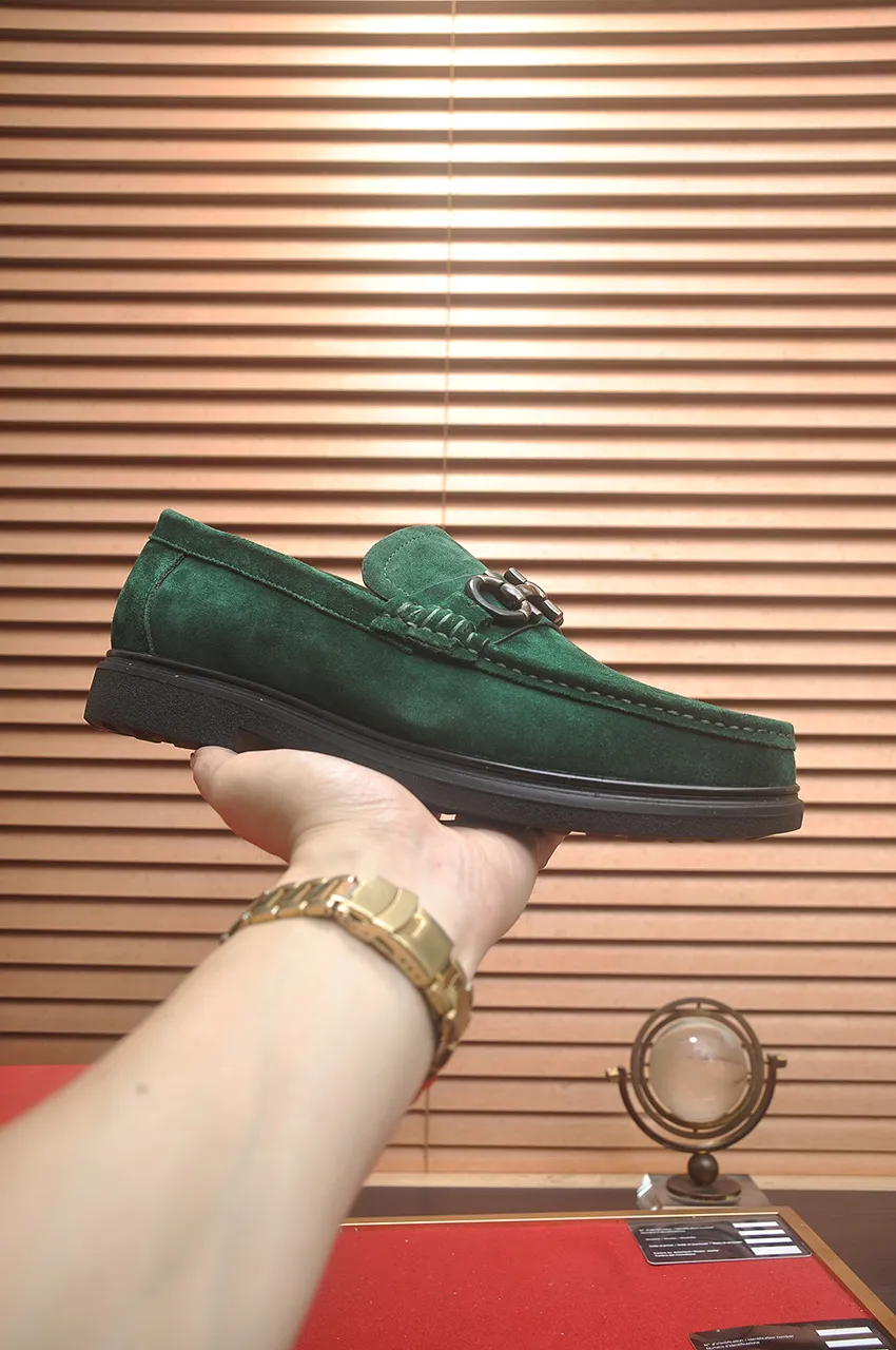 Men's shoes 💰440💶[Ferragamo/Ferragamo] The latest model in the counter. Original imported high-quality cowhide with open sides + imported 🐂 water-dyed cowhide lining + original luxury metal buckle + original combined outsole. No pressure for comparison. 38--45 (45 is custom-made and cannot be returned or exchanged)